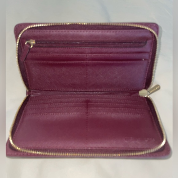 Michael Kors Authentic Leather Wallet Burgandy - Picture 5 of 5
